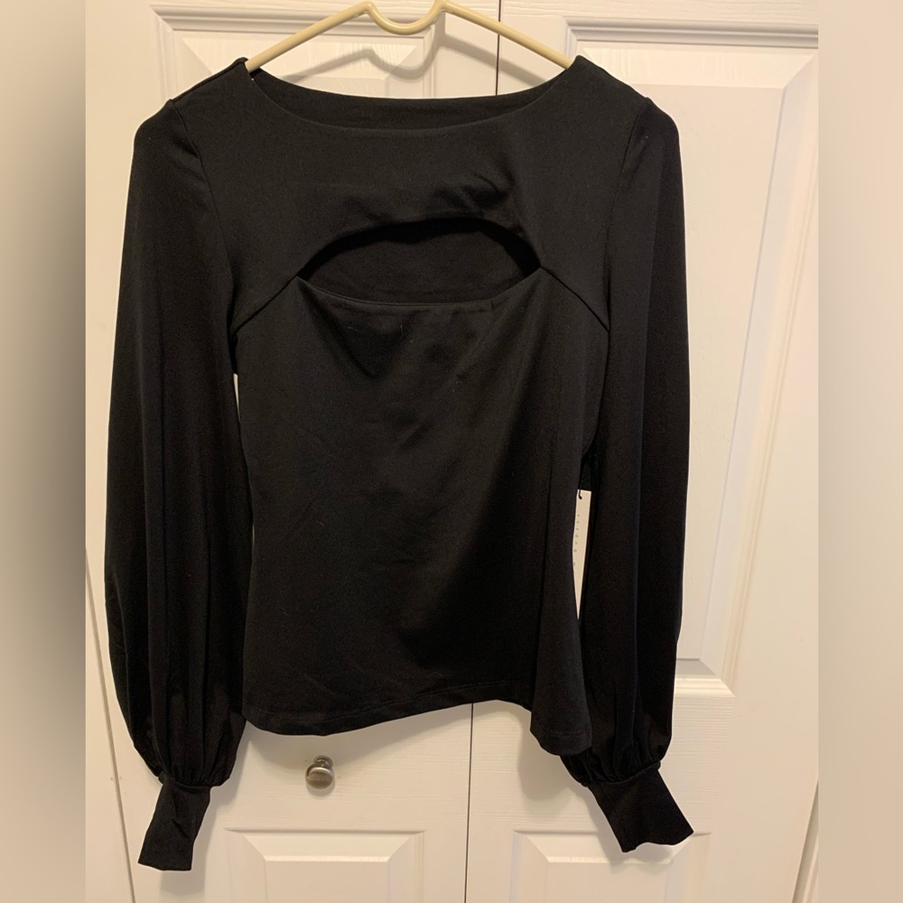 Susan Monaco Long Gathered Sleeve With Cutout in black